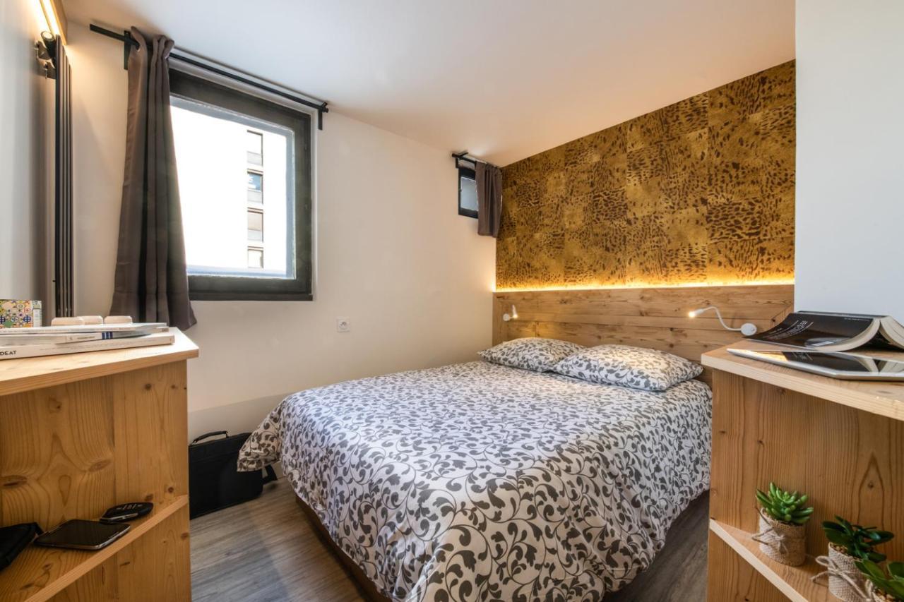 Appartement Edelweiss Skiopieds - Centre Station لو دوز آلب المظهر الخارجي الصورة